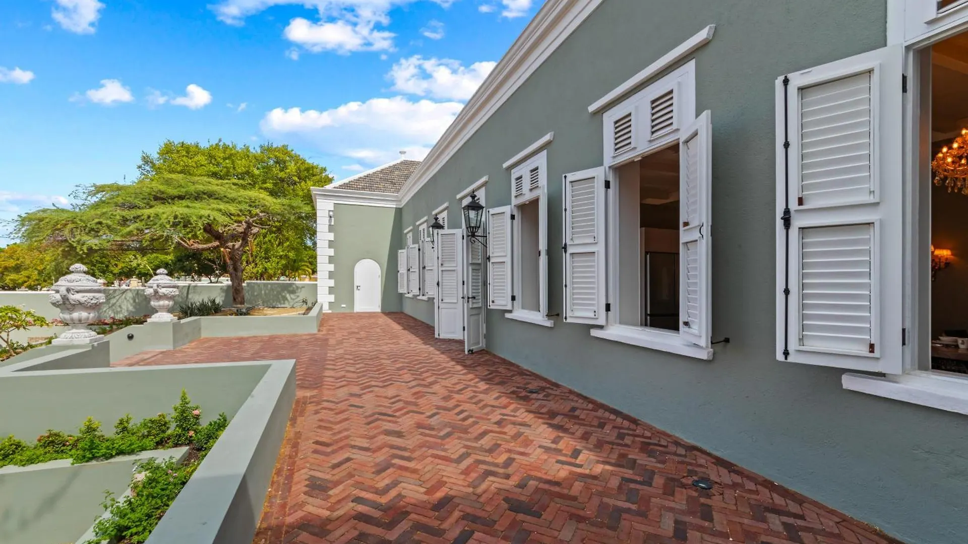 New! Landhuis Kranshi Willemstad Curaçao