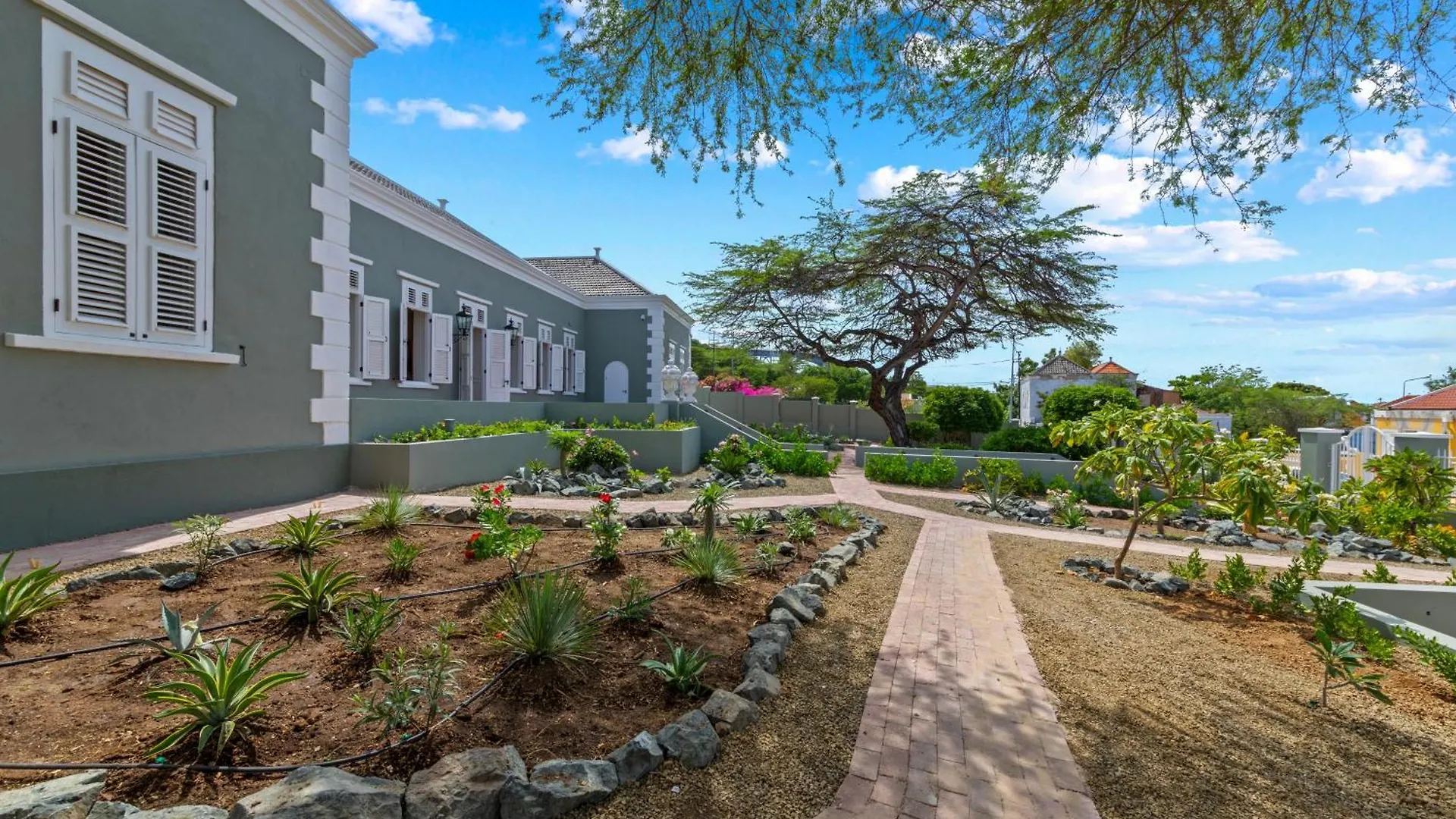 New! Landhuis Kranshi Willemstad 0*,  Curaçao